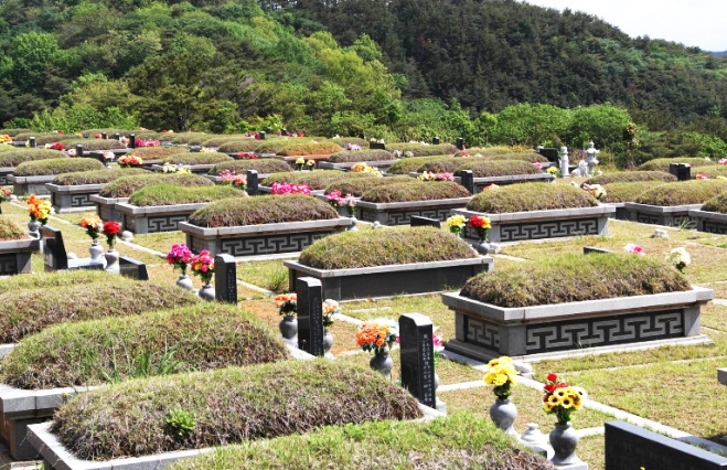 진주내동공원묘원