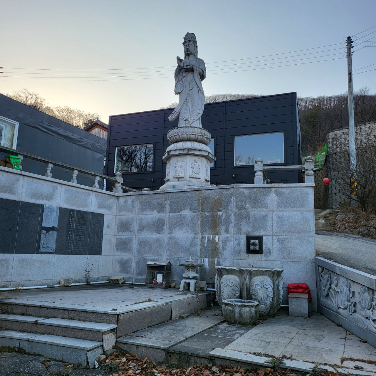 월봉사연화원 시설 사진