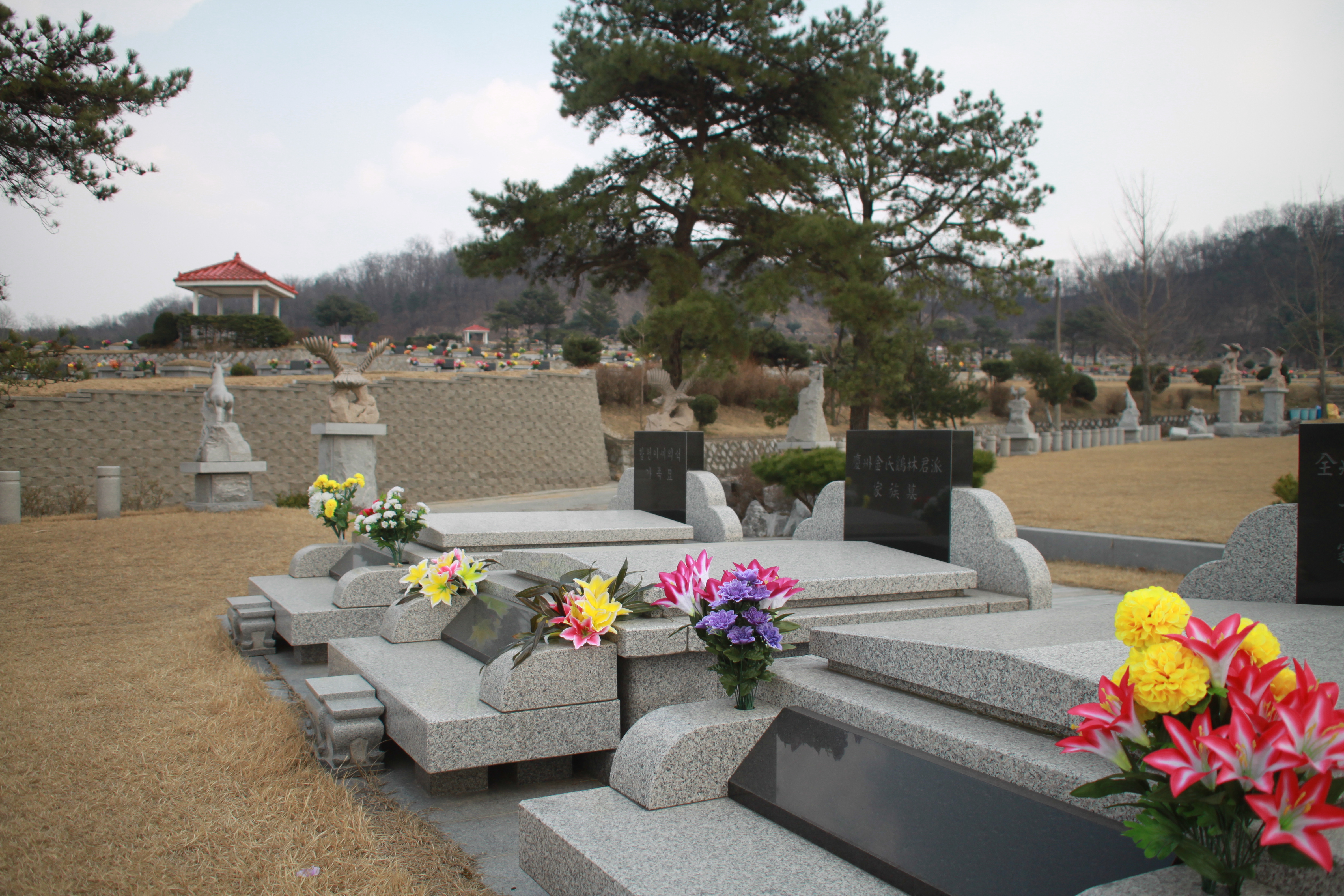 남한강공원묘원(봉안) 시설 사진