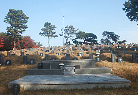 창수면 제2공설묘지 시설 사진