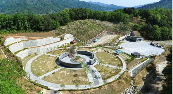 가평추모공원 자연장지 시설 사진