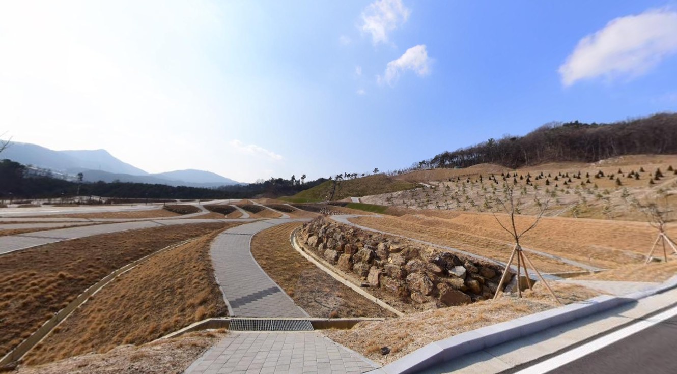 진천군 자연장지 시설 사진