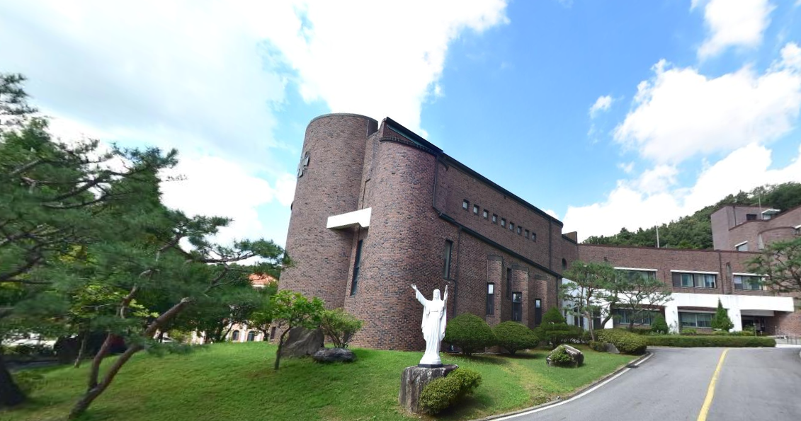 천주교인보성체수도회 시설 사진