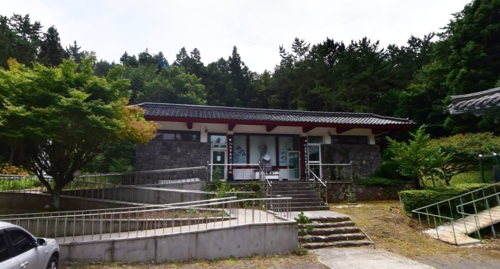 충혼각 시설 사진
