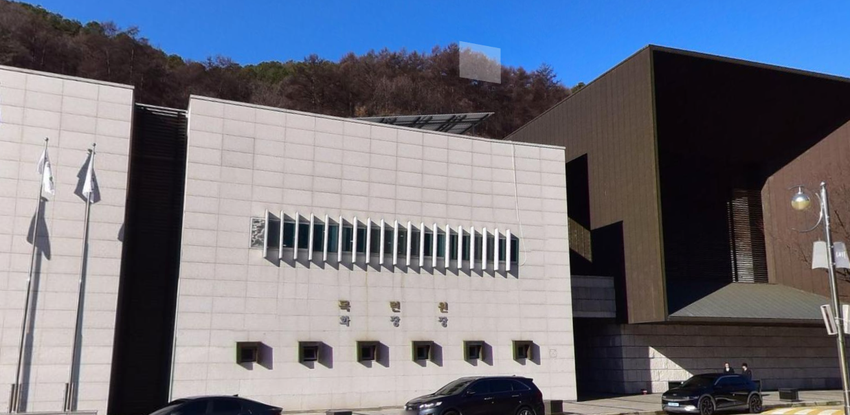 청주시목련공원 제3목련당 시설 사진